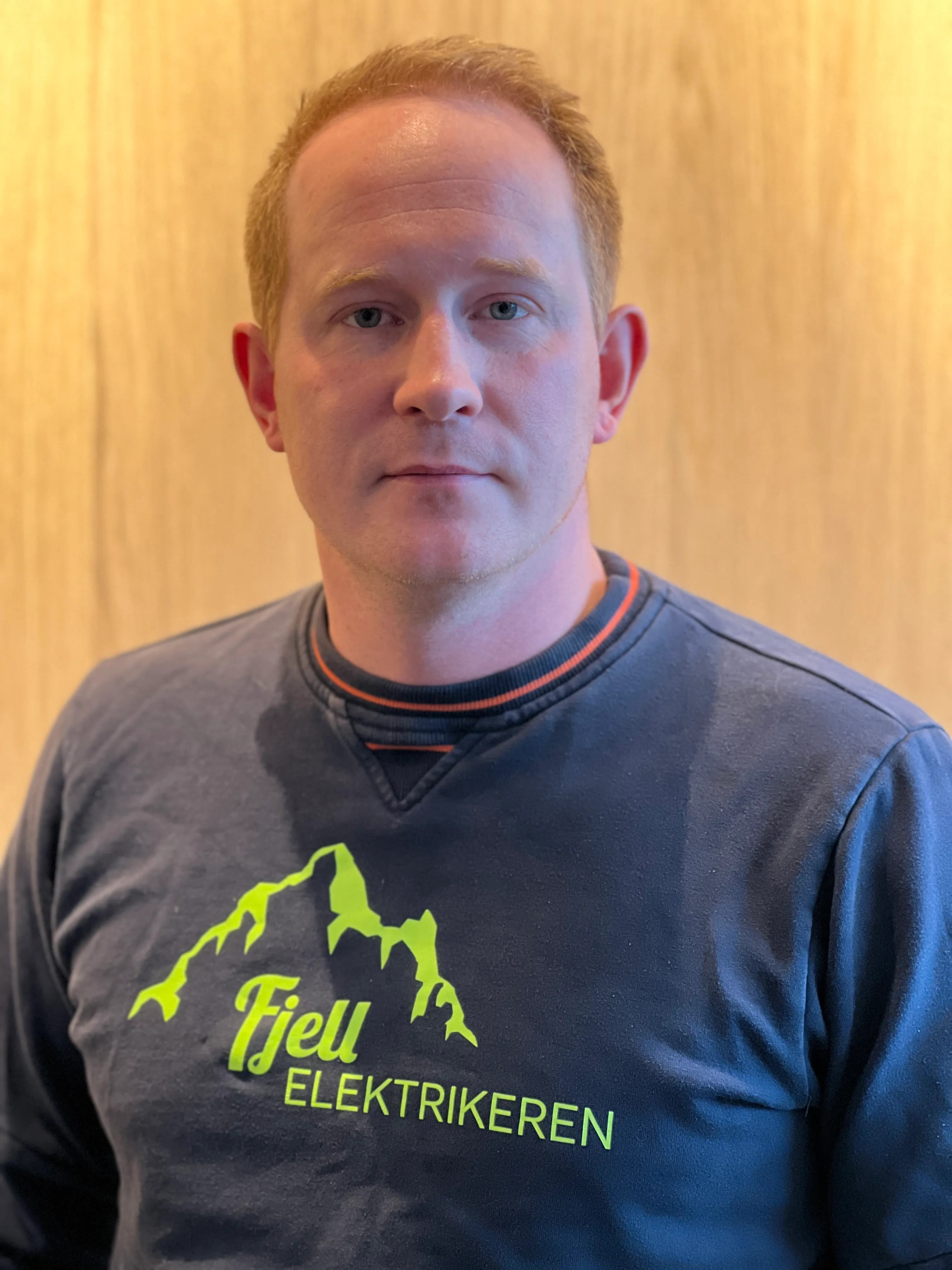 Sindre Bakkene - Fjell Elektikeren